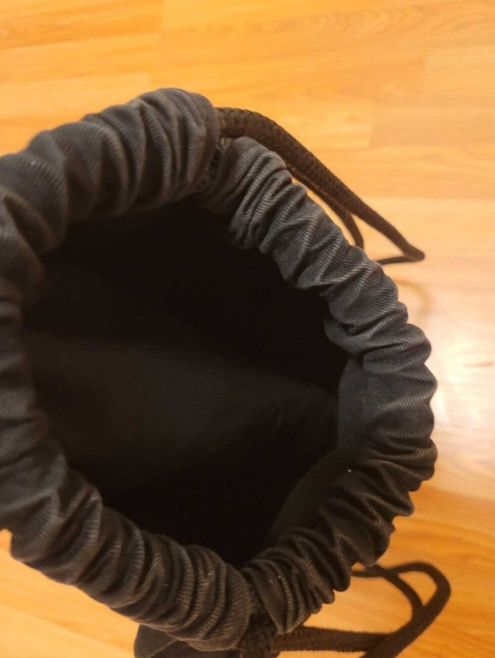 Black Music Note Drawstring Backpack - Picture 4 of 4